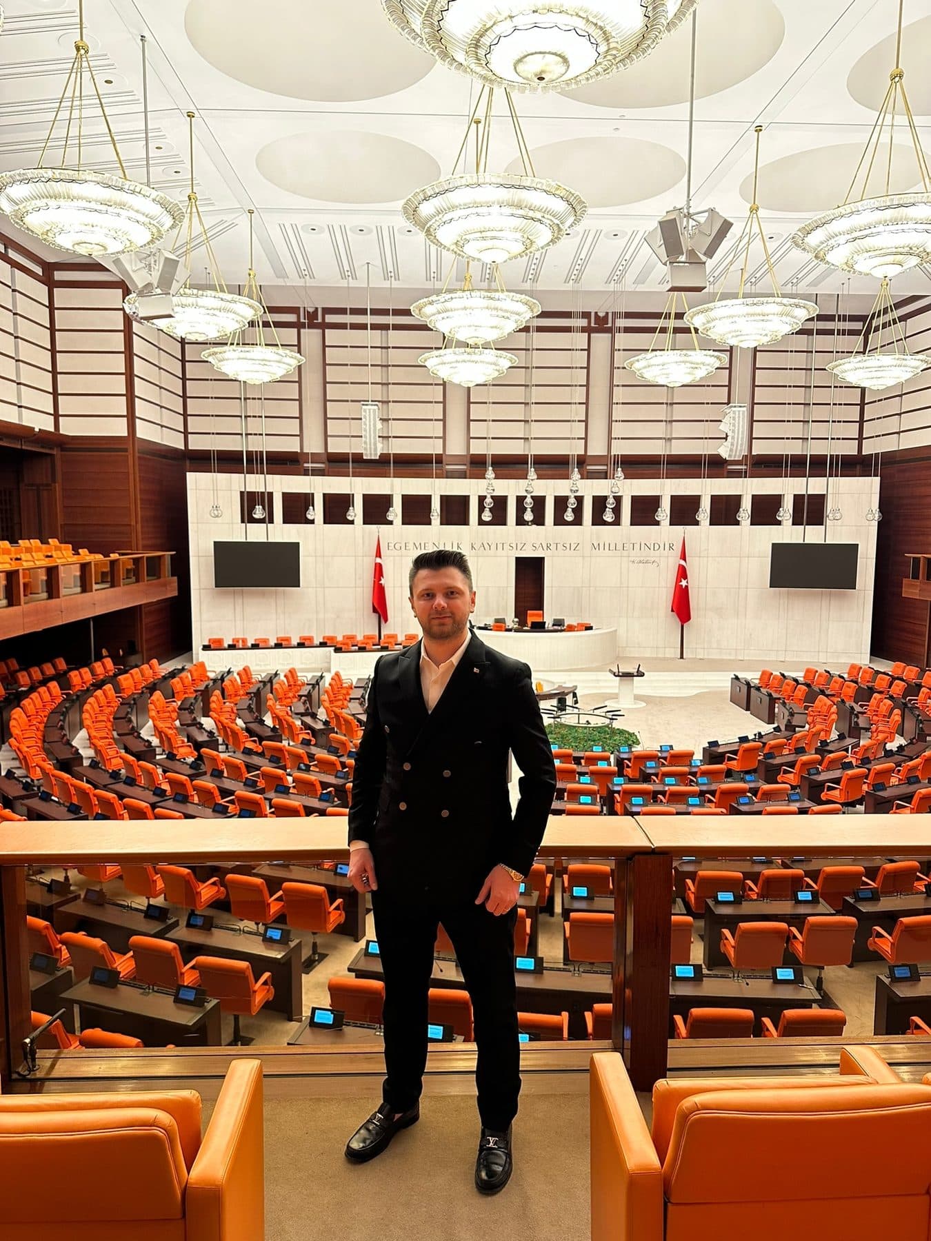 Ömer Yazıcıoğlu in the General Assembly hall of the Turkish Parliament